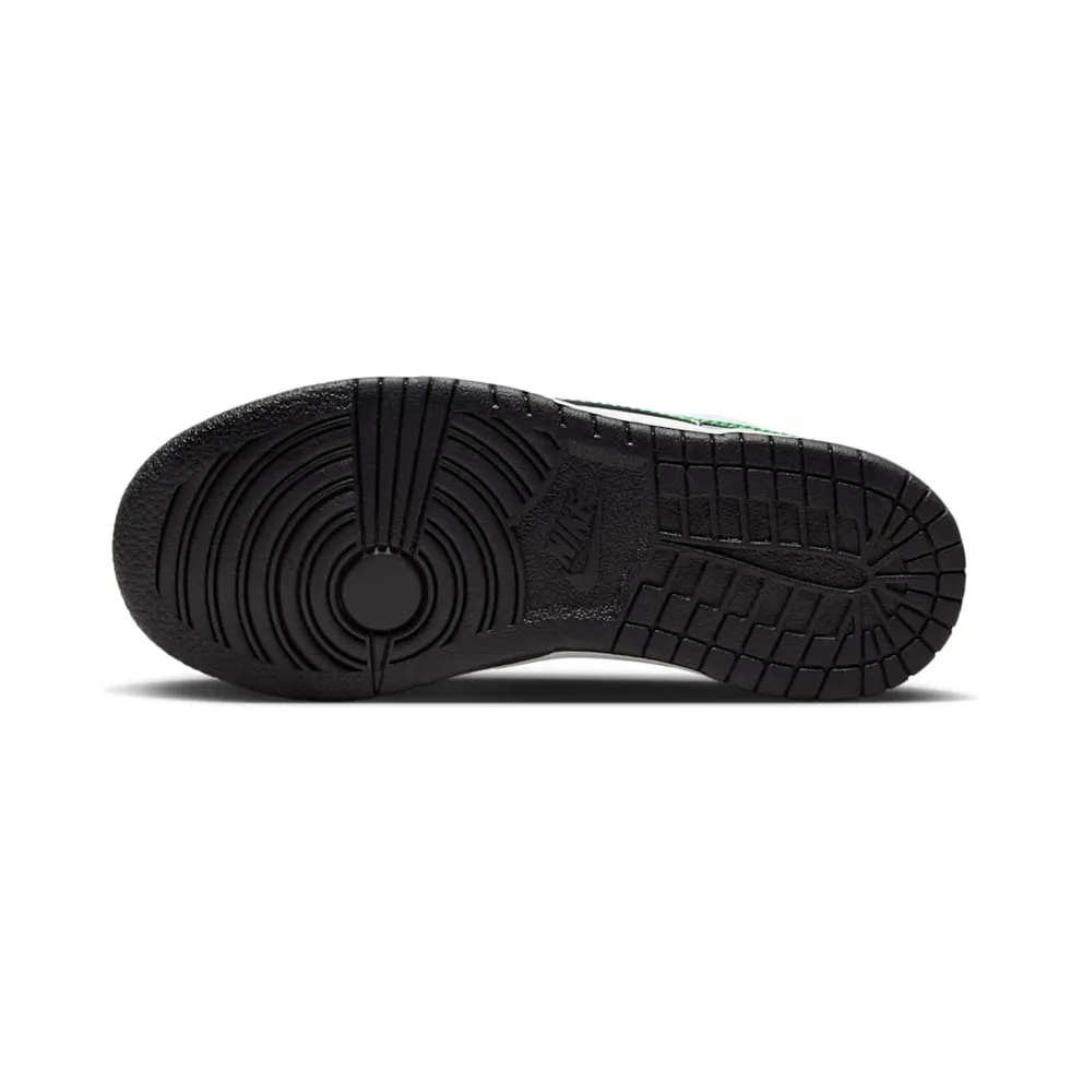 Nike Dunk Low “Green Strike” (FB9108-107)