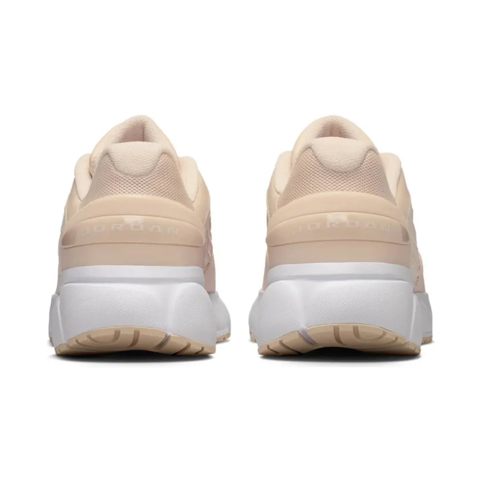 Jordan Trunner Access Legend Light Brown White (IQ0701-200)
