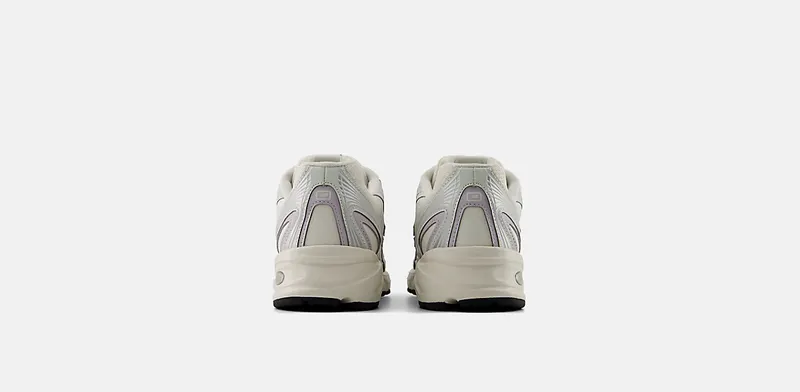 New Balance 740 “Sea Salt Metallic” (U7402F3)