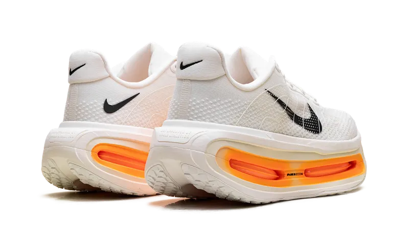 Nike Vomero Premium “Sail / Coconut Milk” (IQ4035-100)