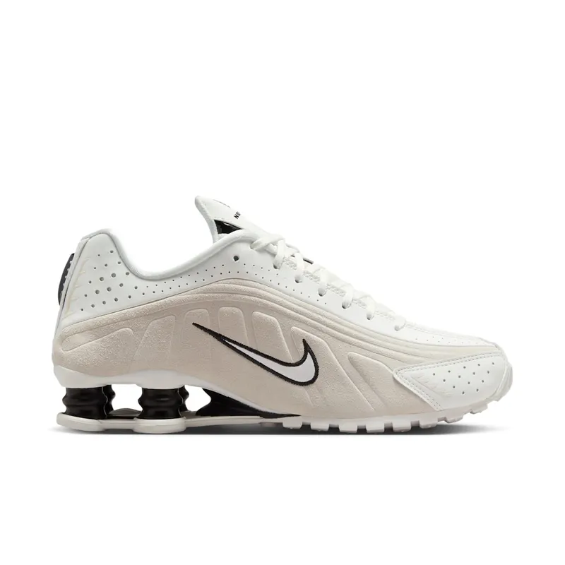 Nike Shox R4 “White Black Suede” (HQ7739-100)