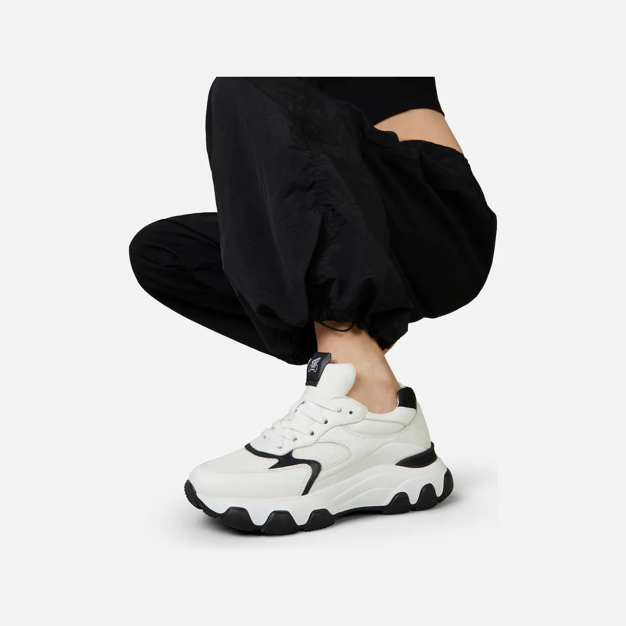 Hogan Hyperactive Black White (HXW5400DG60ONW0001) (5)