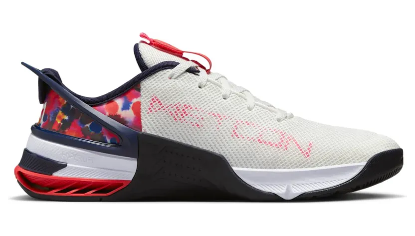 nike-metcon DO9381-101