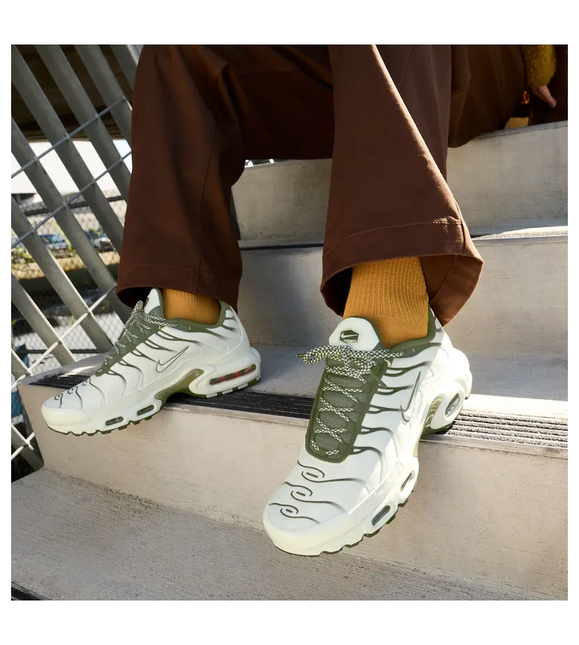 nike-air-max FB9722-001