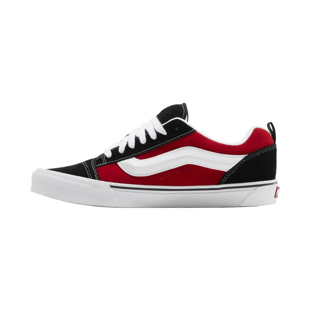 Vans Knu Skool “Black Red” (VN0009QC6RT)