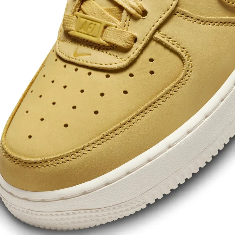 Nike Air Force 1 Low Premium Saturn Gold (DR9503-700)