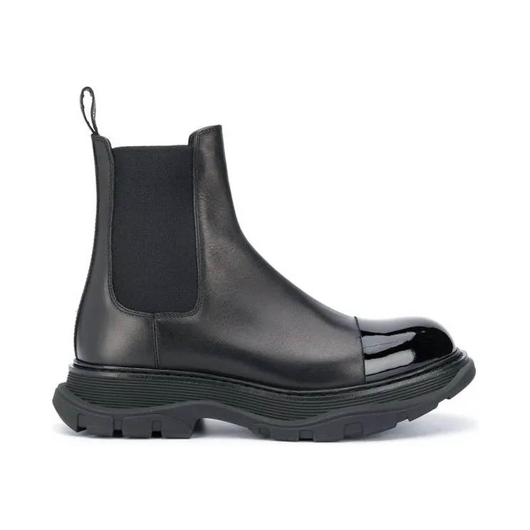 Alexander McQueen Shiny Toecap Chelsea Boot Black (610814WHZ821000)