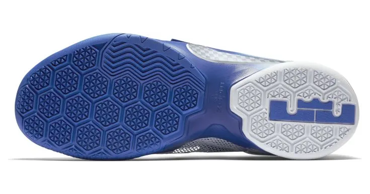 nike-lebron-soldier 749490-104