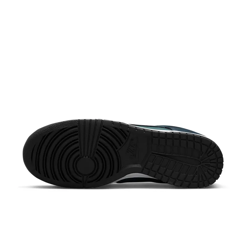 Nike Dunk Low PRM “Armory Navy” (DR9705-300)