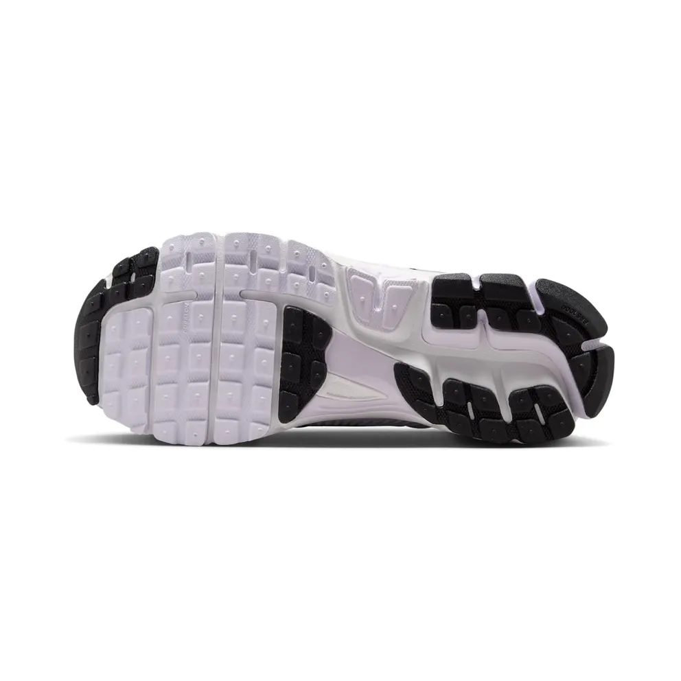 Nike Zoom Vomero 5 “Barely Grape Photon Dust Summit White Metallic Silver” (IB7253-500)