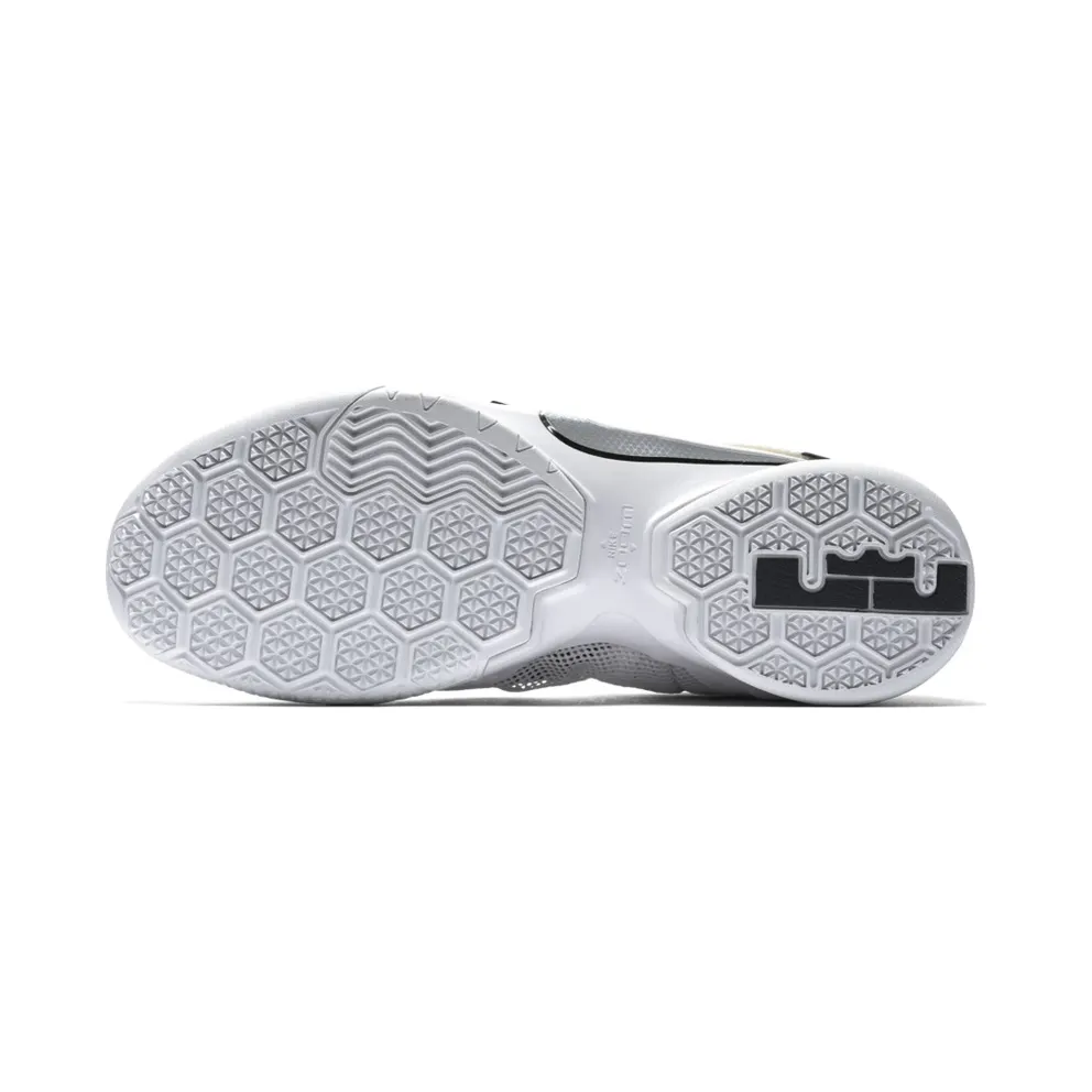 LeBron Soldier 9 White/Black-Metallic Silver (749498-100)