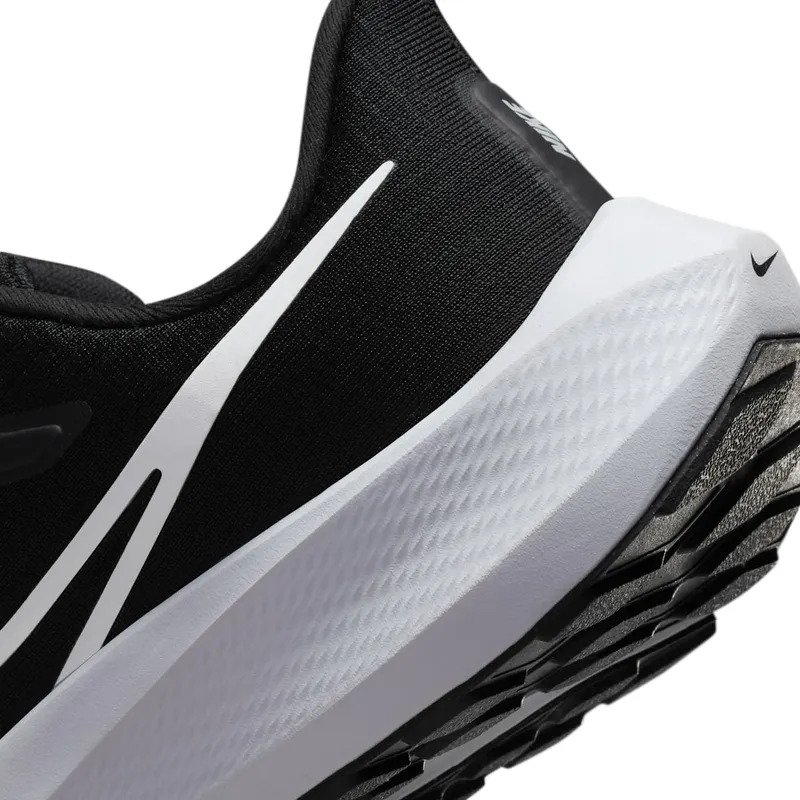 nike-air-zoom DM0165-001