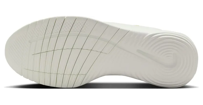nike-flex DV0746-104
