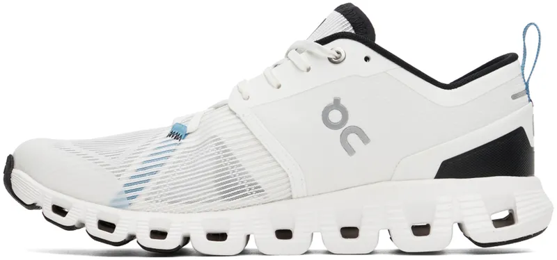 On White Cloud X 3 Shift (66.98467)