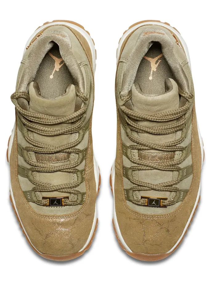 air-jordan-11 AR0715-200