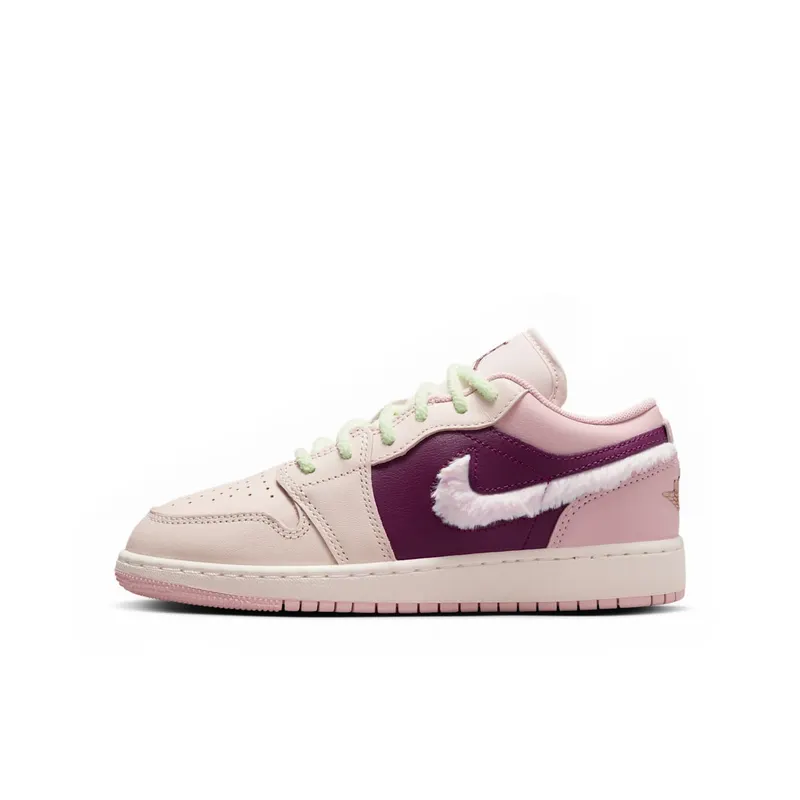 Jordan 1 Low SE Fur Swoosh (FZ3928-200)