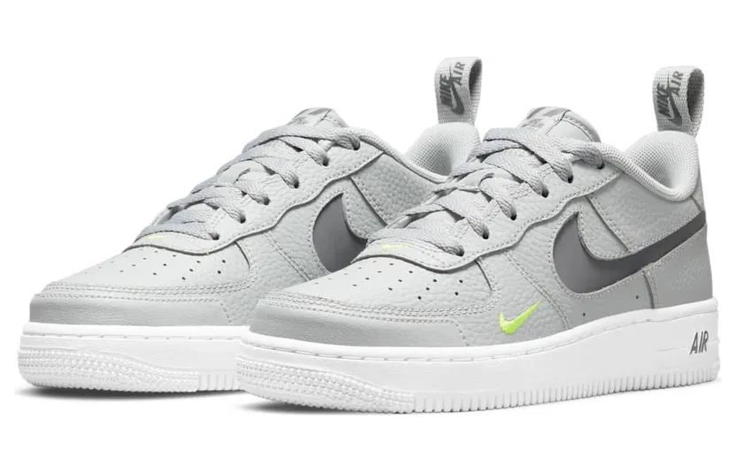 nike-air-force DM3211-001