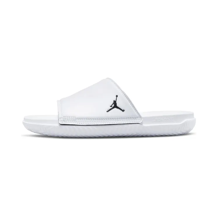 Jordan Play Slippers “White / Photon Dust / Black” (DC9835-110)