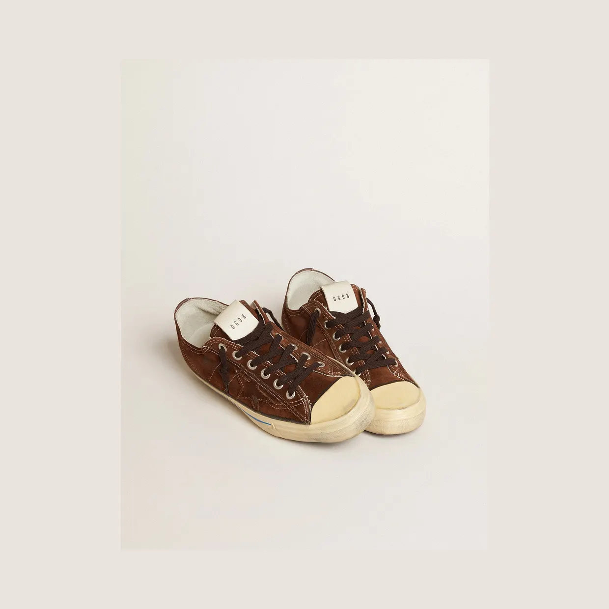 Golden Goose V-Star Ltd Sneakers In Dark Brown Suede With Tone-On-Tone Star (GMF00129.F003092.55480) (2)