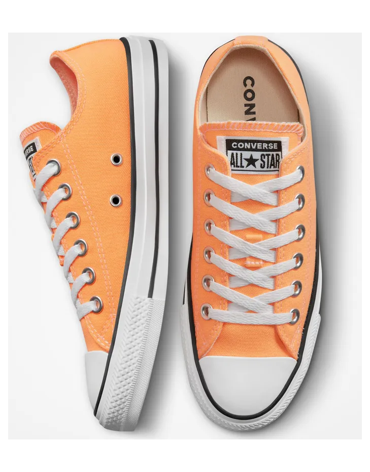 converse-chuck-taylor-all-star A04393C