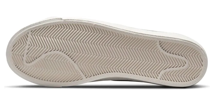 nike-blazer DC4769-102