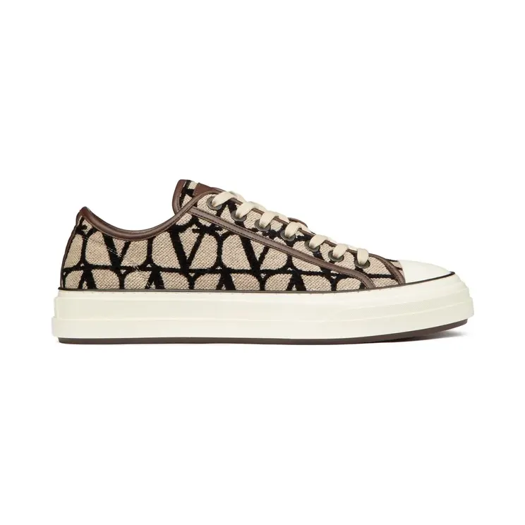 Valentino Garavani Toile Iconographe Sneakers – Nude (YS0H02RWC)