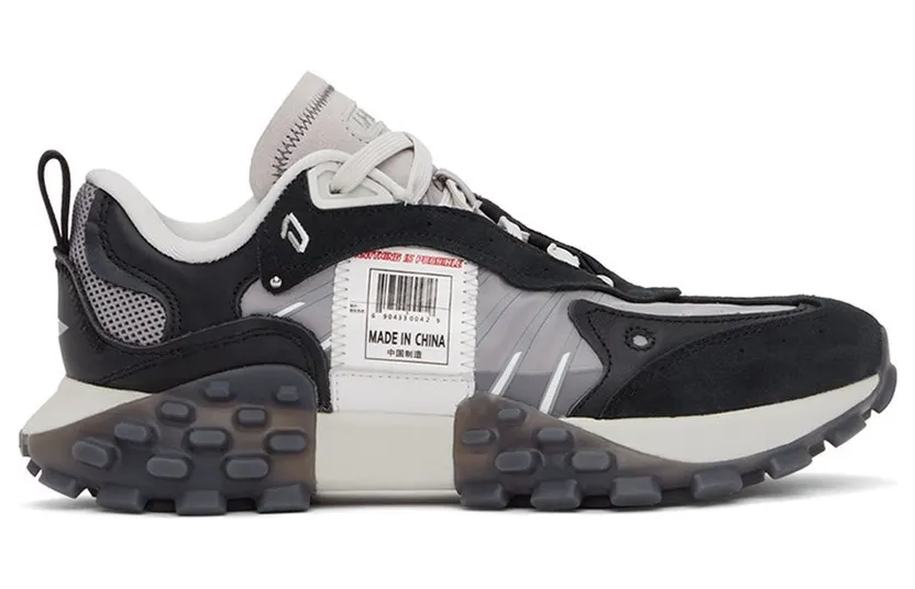 Li-Ning Black & Grey Super Light Ace Sneakers (ARYR025-4K)