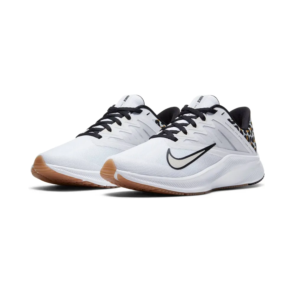 Nike Quest 3 Premium “White / Light Bone / Gum Light Brown / Black” (CV0149-110)