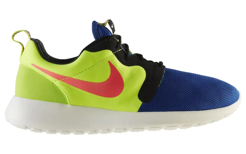 Nike Roshe Run Magista Pack
