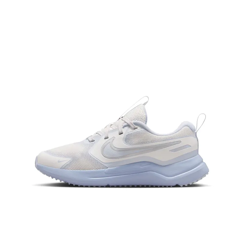 Nike Cosmic Runner White (HM4402-010)