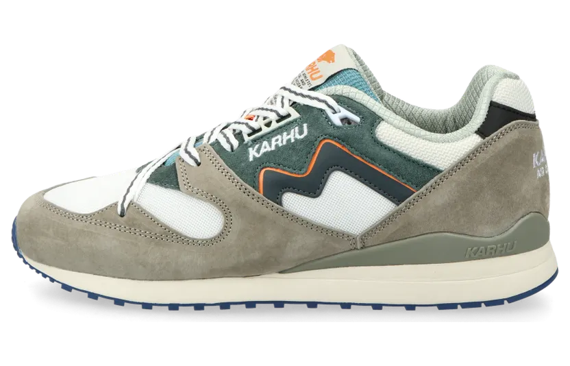 Karhu Synchron Classic (abbey stone / turbulence) – F802675