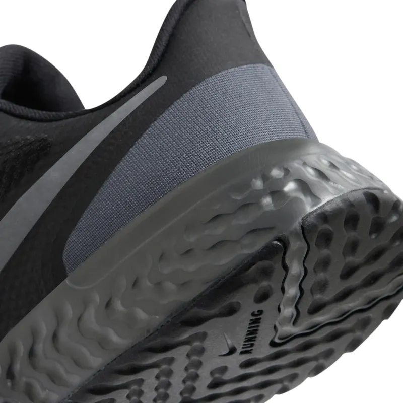 nike-revolution BQ3207-001