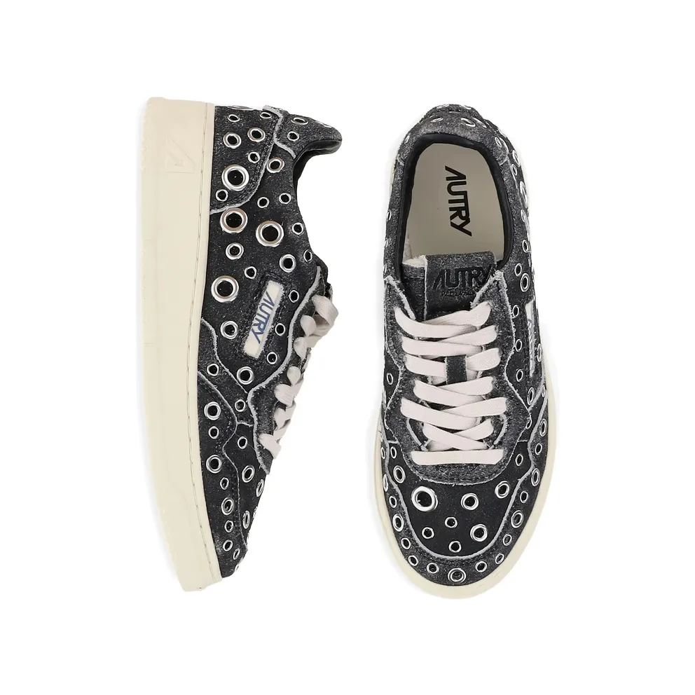 Autry Medalist Low Eyelet-embellished “Black” (AULW TF01)