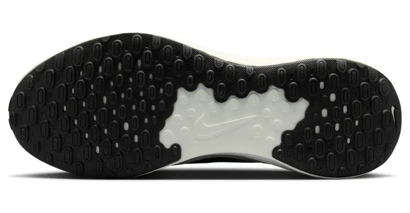nike-revolution FB2207-011