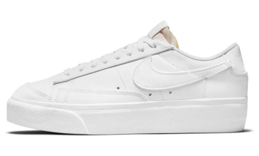 Nike Blazer Low Platform Wit (DJ0292-100)