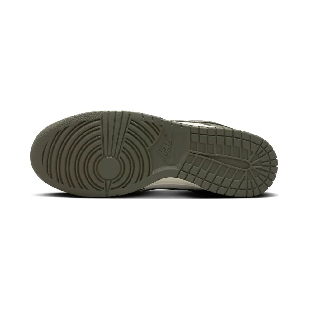 Nike Dunk Low “Cargo Khaki” (HF5441-102)