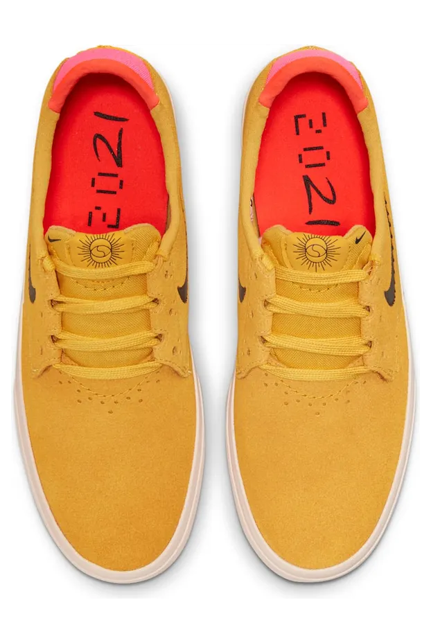 nike-sb CU9224-700