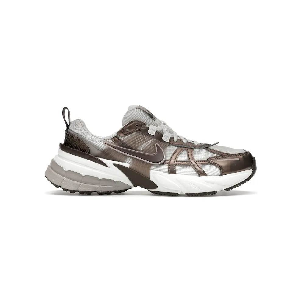 Nike V2K Run Mink Brown Summit White College Grey Ironstone (HV6416-200)