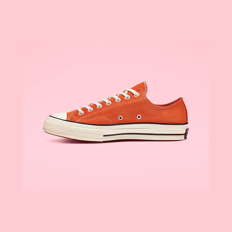 converse-chuck-taylor-all-star 166217C