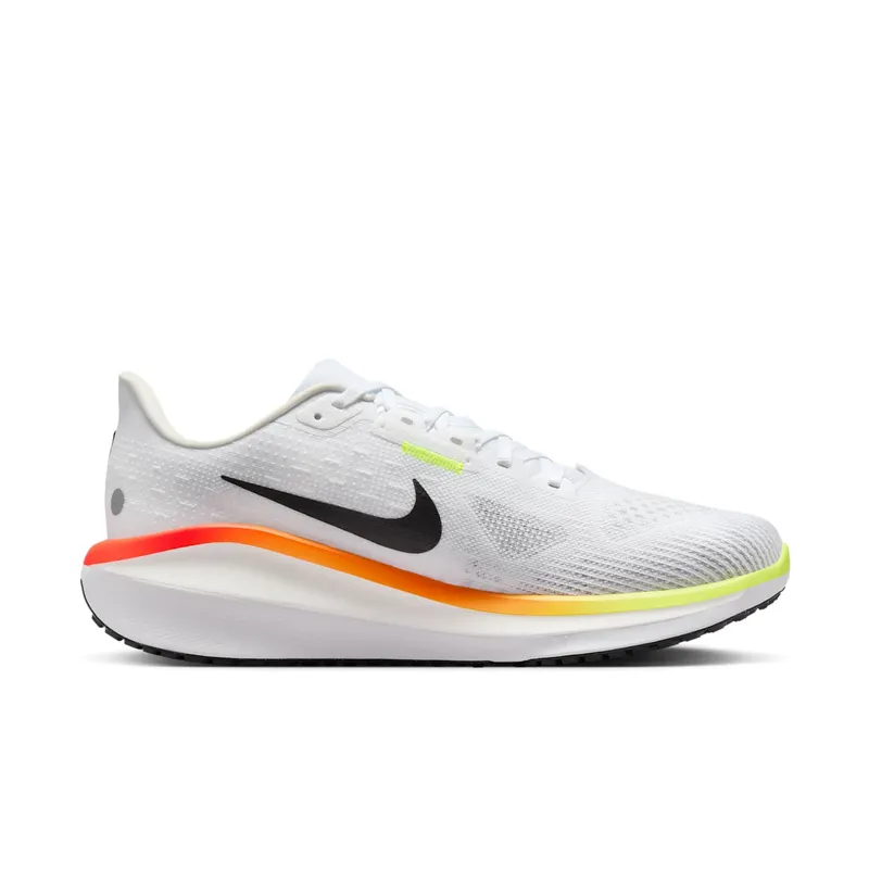 Nike Vomero 17 “White / Crimson” (HF4914-100)