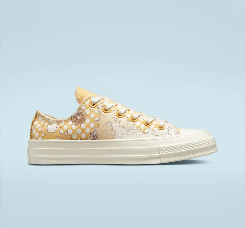 Converse Chuck 70 Crafted Florals (A00538C)