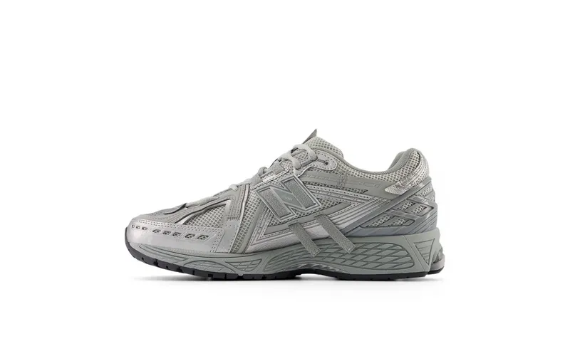 New Balance 1906A “Concrete Silver Metallic” (M1906AG)