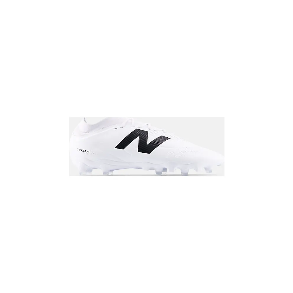 New Balance Tekela Team Low Laced FG V5 White Black Silver (ST3FWG5)