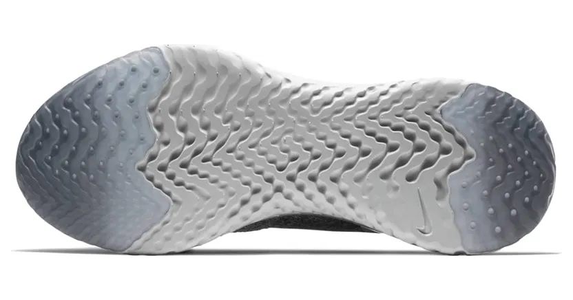 nike-epic AQ0070-002
