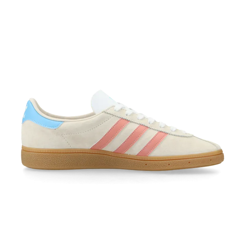adidas München 24 (wonder white / wonder clay / semi blue) – IG6282