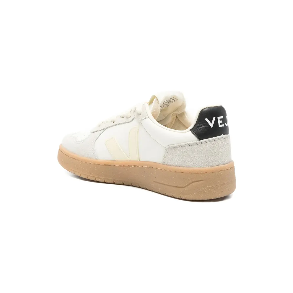 Veja V-82 Suede Panelled “Neutrals/Grey” (VE3320942)