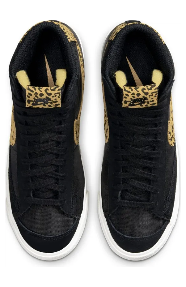 nike-blazer DC9207-001