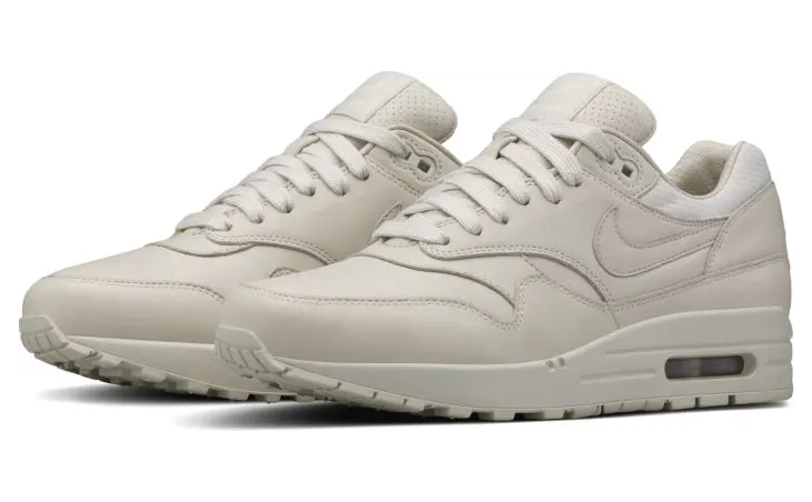 nike-air-max 839608-001