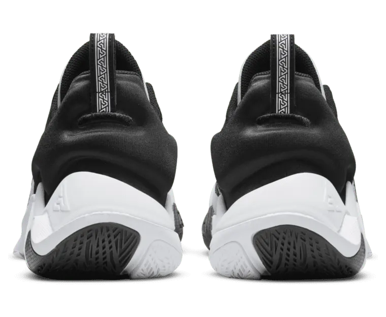 nike-giannis-immortality DC6927-100