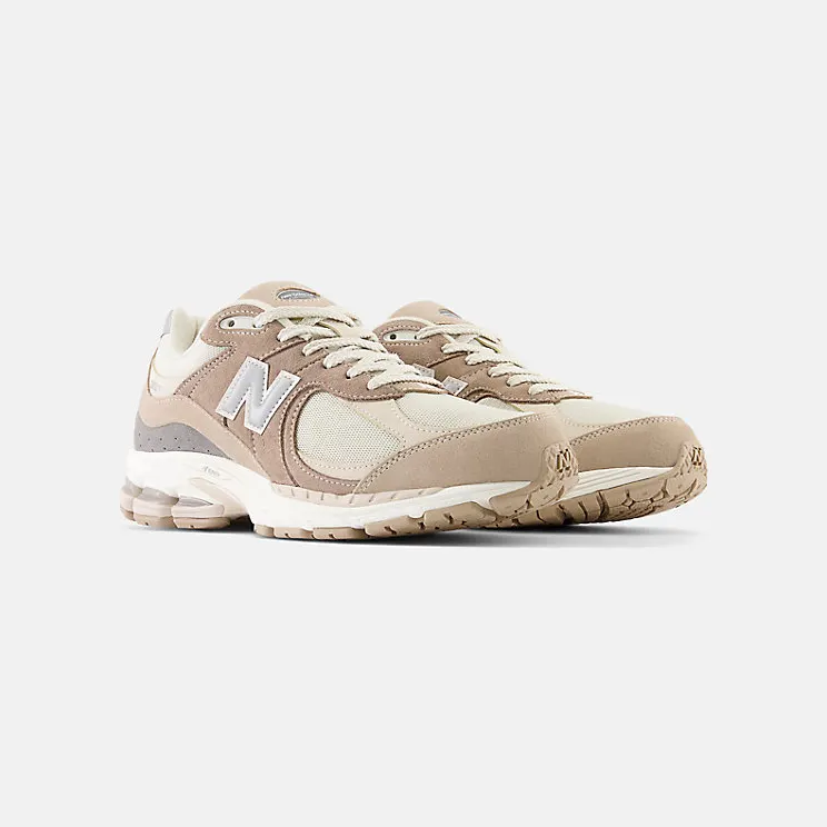new-balance-2002r M2002RSI